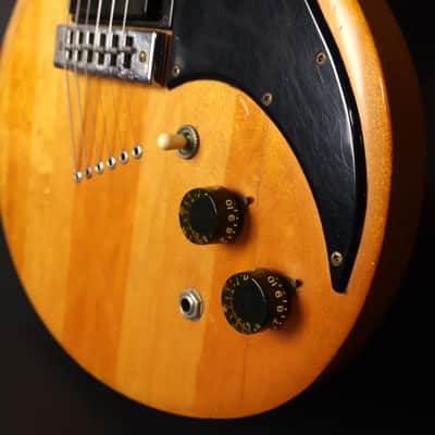 Vintage 1975 Gibson L6-S Maple Electric Guitar w/ Teardrop Hard Case image 9