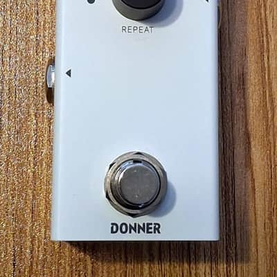 Donner : EMBARK Echo Delay mini pedal, 2020s image 2