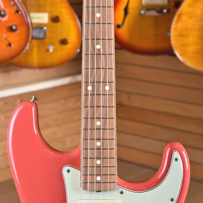 Fender Mexico '60s Stratocaster Lacquer Fiesta Red image 6