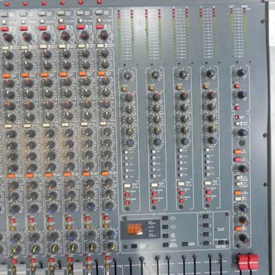 Soundcraft Studiomaster P7 16 Channel Mixer image 6