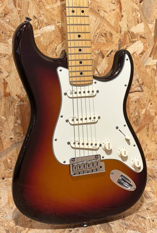 Fender American Deluxe Stratocaster Plus 2014 - 2016 | Reverb