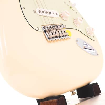Fender Vintera II '60s Stratocaster with Rosewood Fretboard 2026 Olympic White 2501gr image 7