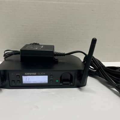 Shure GLXD4=-Z2 GLXD4 Digital Wireless Receiver with Shure PS42US AC Adapter Power Supply for GLXD GLX-D GLXD14 Vocal Mic Guitar Instrument Systems 2400-2483.5MHz image 5