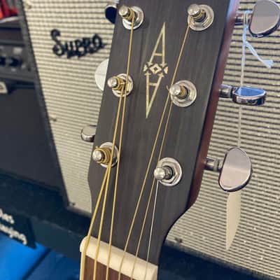 Alvarez ABT60E Baritone with Electronics 2010s - Natural image 3