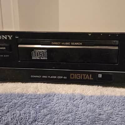 Sony CDP-50 single CD player from 1986! August 1986 - Black image 2