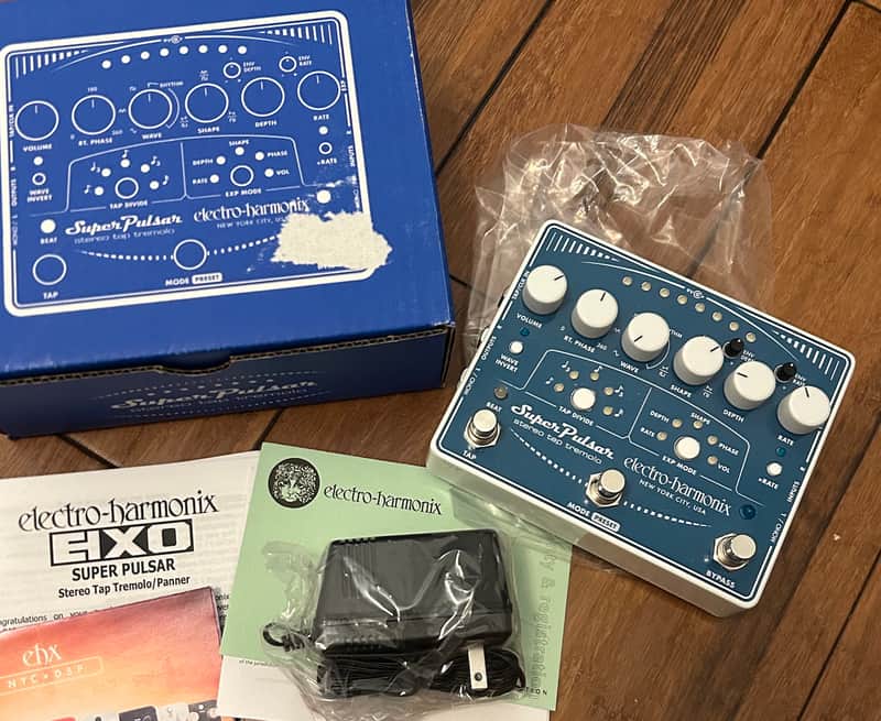 Electro-Harmonix Super Pulsar Stereo Tap Tremolo