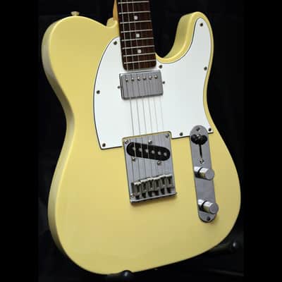 Squier FAT TELECASTER  Standard カスタム多数 Squier Standard Fat Telecaster 2000 - 2006 | Reverb Canada