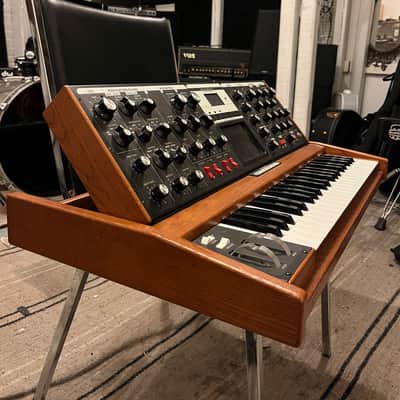 Moog Minimoog Voyager Performer Edition 44-Key Monophonic
