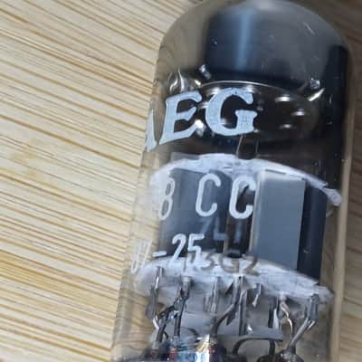 Perfect 1975 "A" NOS 1974 MULLARD e88cc 6922 Mitcham Dimple DISC getter Special quality like CV2492 ecc88 6dj8 CCA AEG label perfectly balanced and very strong, gold pins best audio tube, for EMI redd 47 image 8