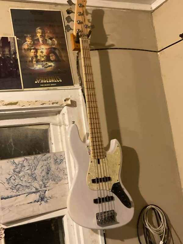Sire Marcus Miller V7 5-String with Maple Fretboard 2017 - 2019 - White Blonde image 1