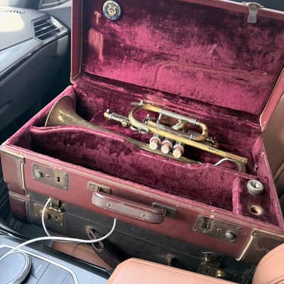 Bach Stradivarius Trumpet 1961-1962 - Silver Plate image 5