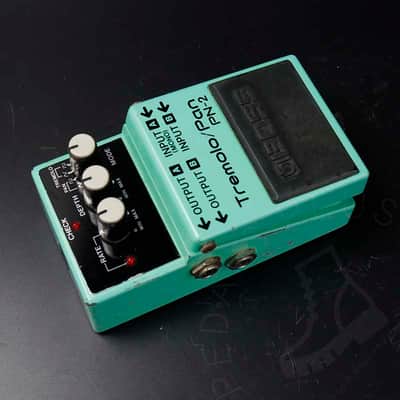 Boss PN-2 Tremolo/Pan (Silver Label) 1990 - 1995 - Green w/ original box image 4