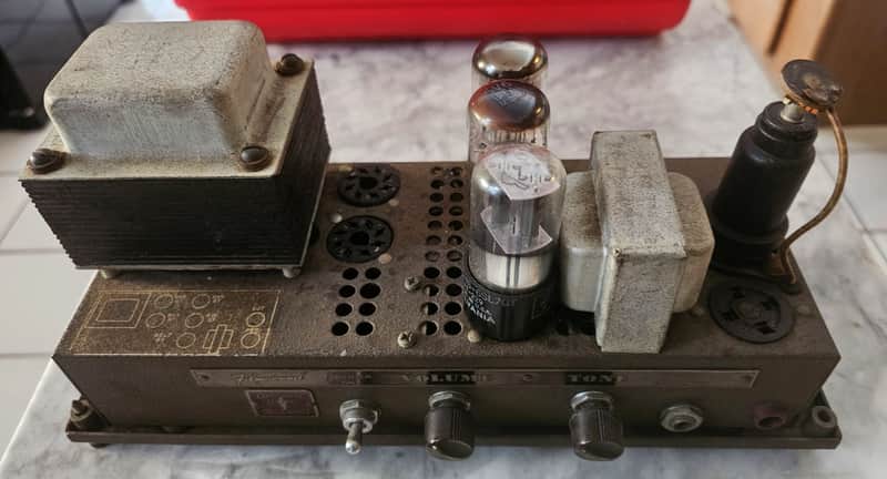 Bell & Howell FilmoSound 179 6V6 Vintage Tube Amplifier