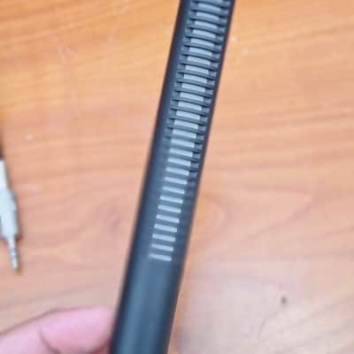 Sennheiser 🎤 Sennheiser MKE 600 Shotgun Microphone | XLR 3-Pin | Battery Powered | Black image 7