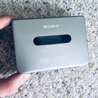 Immagine SONY WM-EX707 Walkman Cassette Player, Excellent Silver ! Working ! - 5