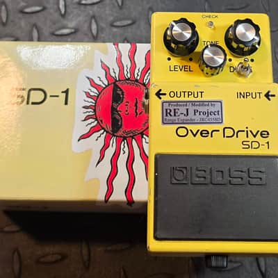 Boss SD-1 Super Overdrive w/ Analogman 808 Silver Mod with Clipping Toggle image 2