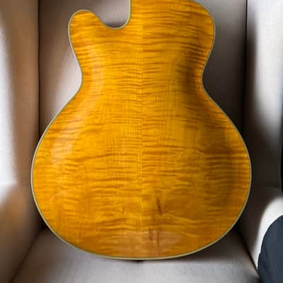 Yukinobu Chai Archtop 15.5" Hand Carved Acoustic image 4