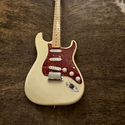 Fender Limited Edition 1956 Reissue Stratocaster with Maple Fretboard 1994 - 2-Color Sunburst image 1