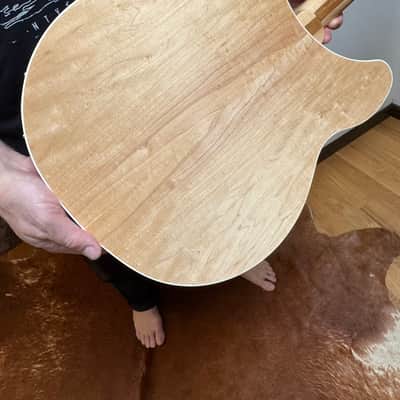 Rickenbacker 360 2018 - Mapleglo image 7