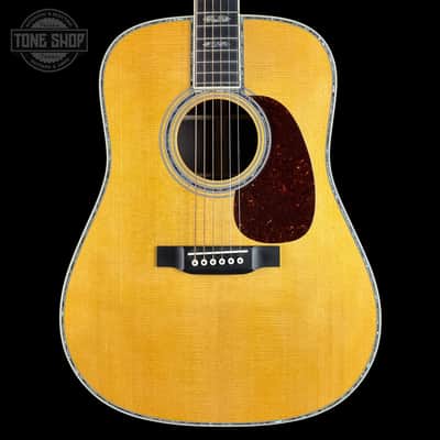 Used 2022 Martin D-45 w/case TSU25212 image 1