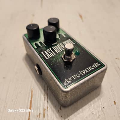 ■electro-harmonix East  Driveエフェクター Amazon.com: Electro-Harmonix East River Drive Overdrive Pedal