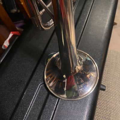 Yamaha YTR-4335GII Intermediate Bb Trumpet Silver Plated w/ Case - Silver image 11