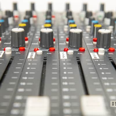 Studer 961 10/2 Analog Mixing Console image 10