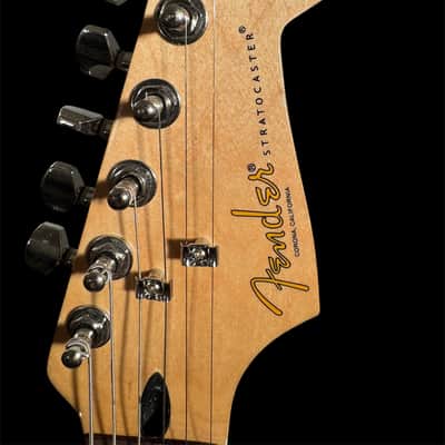 2019 Fender American Professional Stratocaster - Black image 3