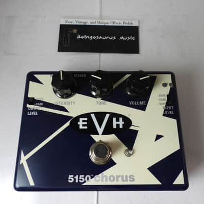 MXR EVH 5150 Eddie Van Halen Signature Chorus Effects Pedal Dunlop image 2