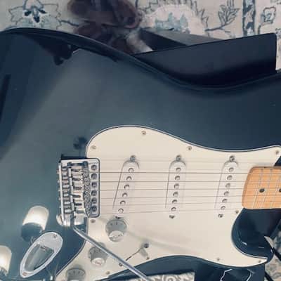 Fender ST-STD Standard Series Stratocaster MIM image 8