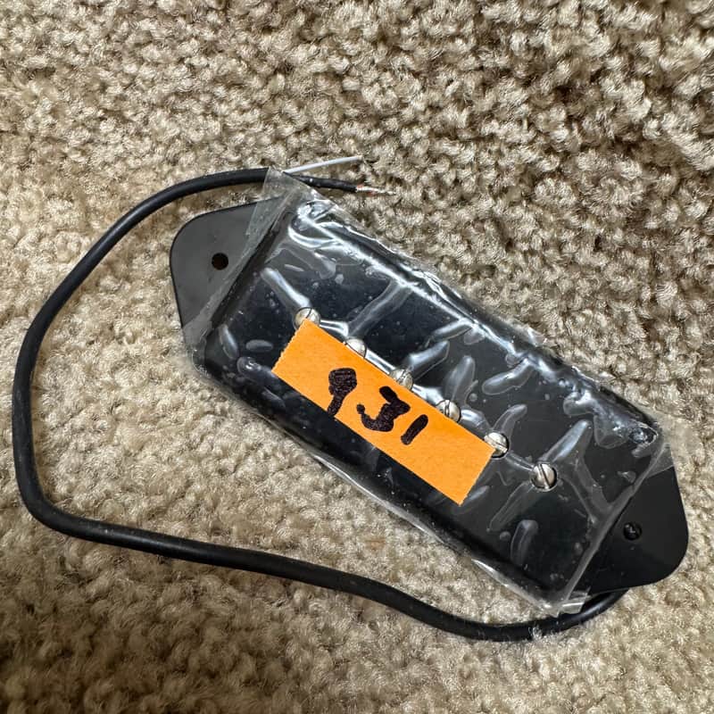 Unlabeled P90 Pickup T Black Dogear image 1
