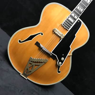 John D'Angelico  New Yorker 18" 1945 - Blonde Vintage Archtop Guitar image 2