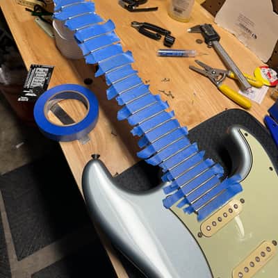 Fender Deluxe Roadhouse Stratocaster with Pau Ferro Fretboard 2018 - 2021 - Mystic Ice Blue image 6