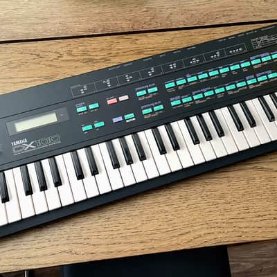 Yamaha DX100 Classic 1986 FM Synth