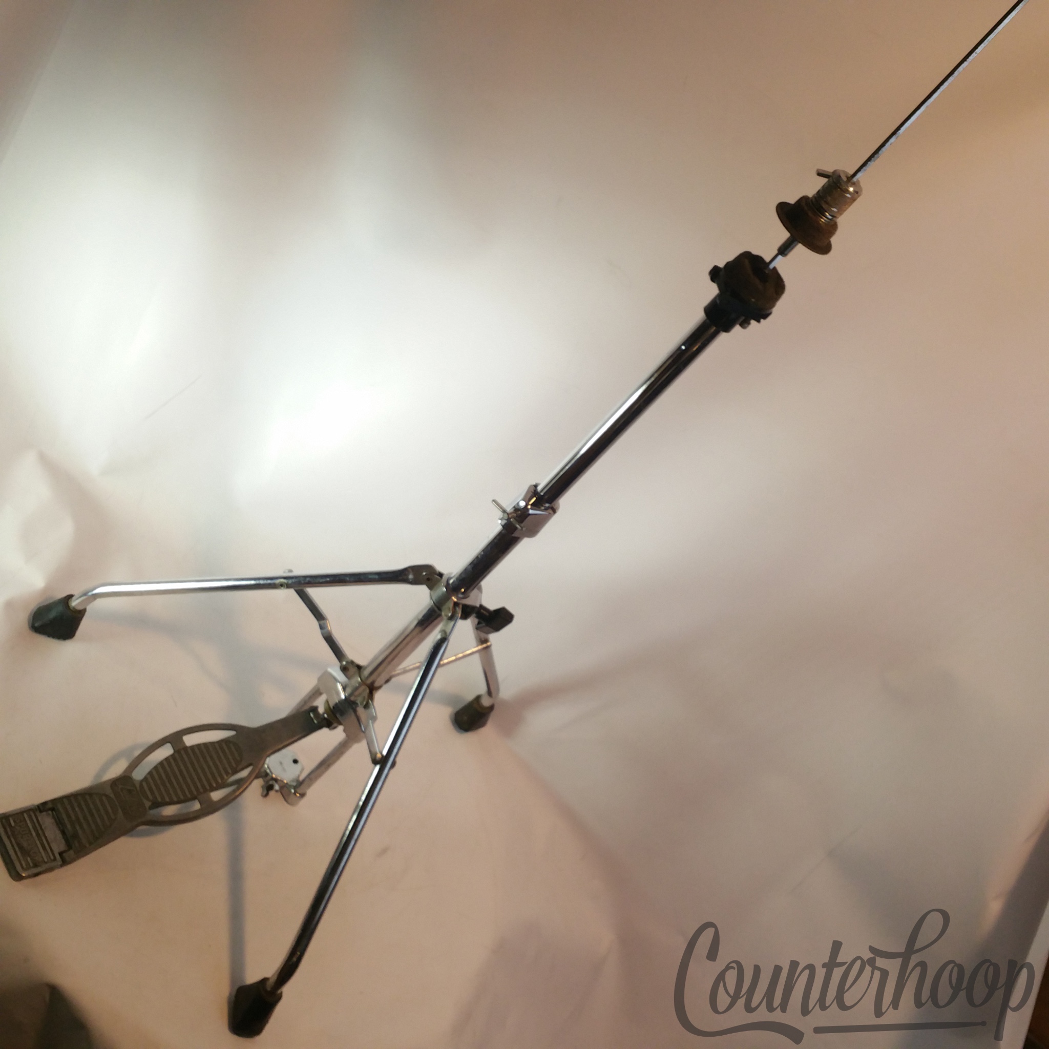 Ludwig Hercules Hi-Hat Cymbal Stand Spur-Lok Chicago Vintage 70s Rubber Feet USA — main photograph