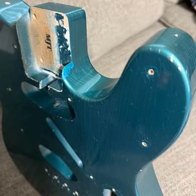 MJT TELECASTER BODY OCEAN TURQUOISE MJT telecaster body ocean turquoise 2008 - Nitro image 4