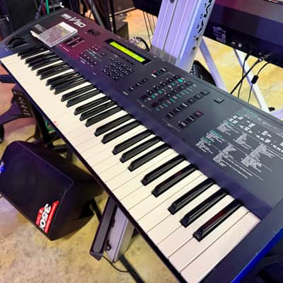 Yamaha Vintage V50 Synthesizer LIKE NEW image 9