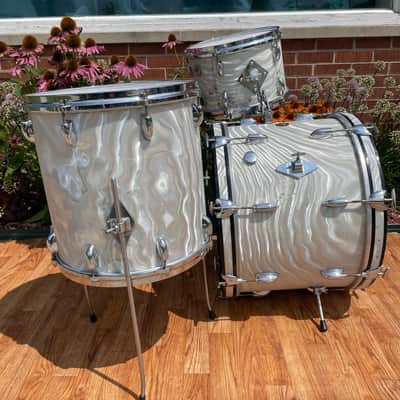 1960s Gretsch Progressive Jazz Drum Set Silver (White) Satin Flame 20/12/14 image 10