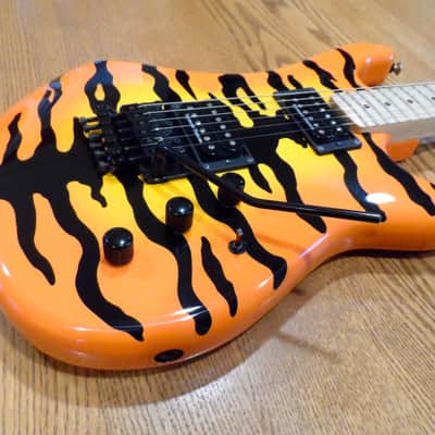 2013 KRAMER Pacer Vintage Steel Panther Satchel Signature Model Orange Burst Tiger Stripe Floyd Rose image 4