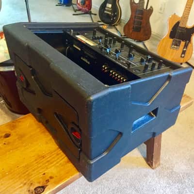 SKB 106 DJ Portable DJ Rack with Cover Black image 8