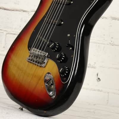 1977 Fender Stratocaster Sunburst Electric Guitar w/ Original Case image 9