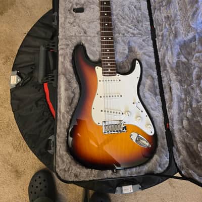 Fender American Standard Stratocaster 1993 - Brown Sunburst image 2