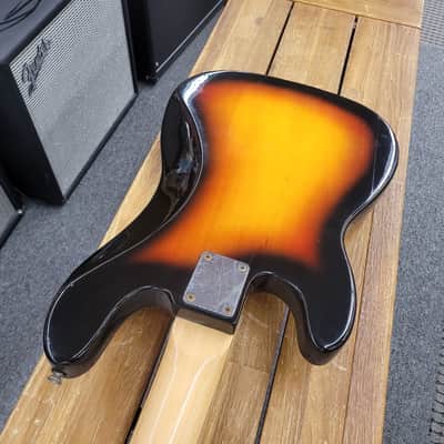 Crate  Electra 4 String P Style Bass 1990s 3 Tone Sunburst image 14