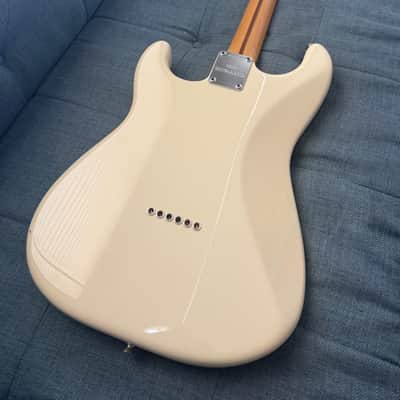 2022 Fender Nile Rodgers Hitmaker Strat image 10