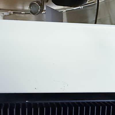 Hegel Rost Integrated Amplifier w/ Remote image 10