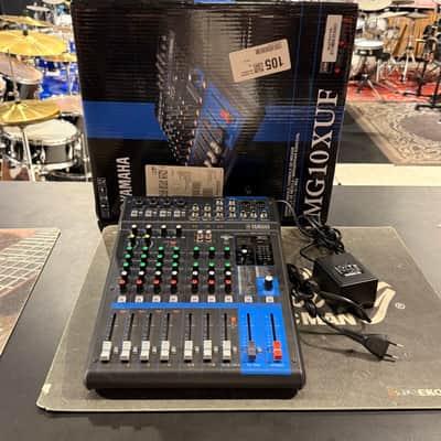 Immagine Yamaha MG10XUF 10 Channel Analog Mixer 2018 - Present - Black - 1