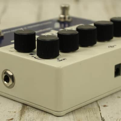 USED Electro Harmonix Sovtek Deluxe Big Muff Pi (010) image 5