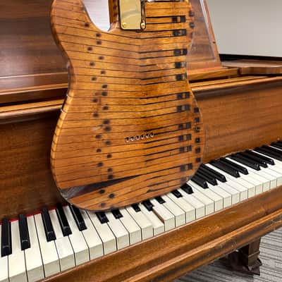 Gepettos Guild Piano Guitar image 16
