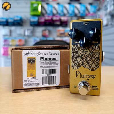 EarthQuaker Devices Plumes Mini Gold Edition - Gold image 1