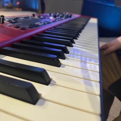 Nord Stage 2 HA88 Hammer Action 88-Key Digital Piano 2011 - 2014 - Red